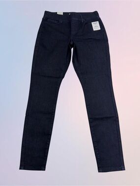 LEVI’S Women’s 8 PULL-ON SUPER SKINNY Blue Jeans